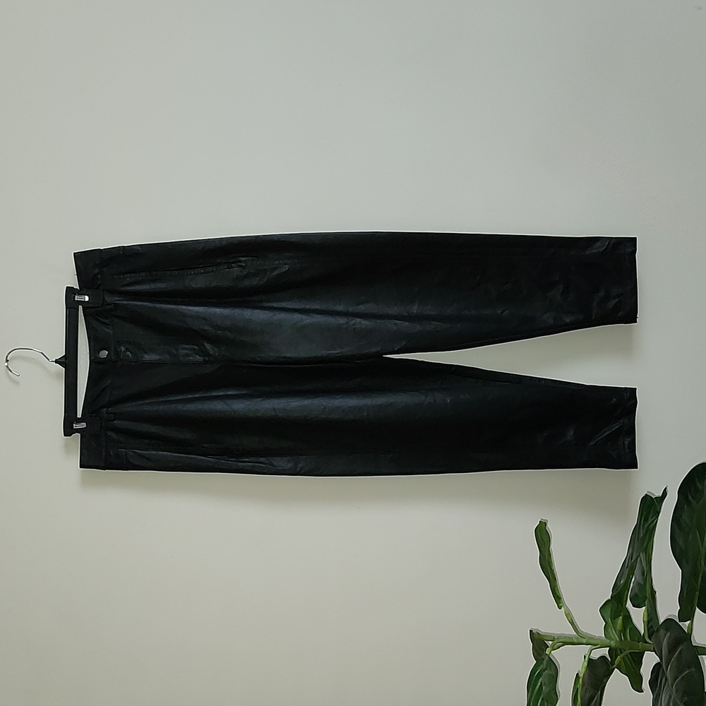 Zara Womens XS Black Faux Leather Straight Leg Pants Fall Style Goth Punk